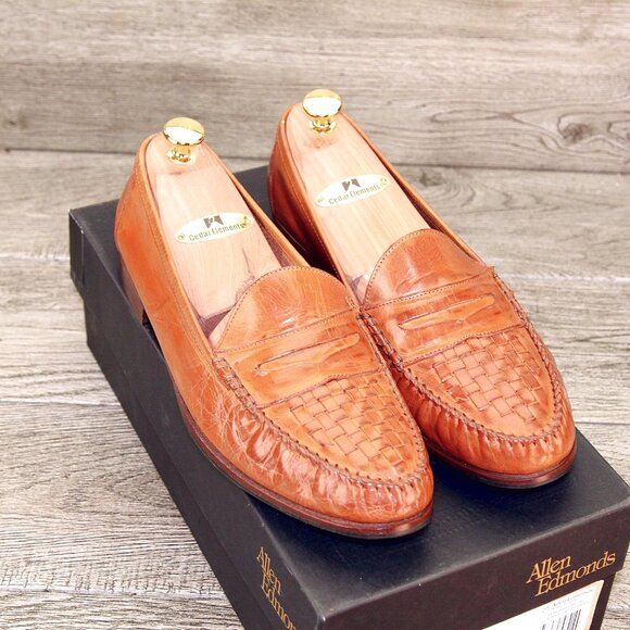 * NIB * $295 Allen Edmonds BARBADOS Italian Loafer 9.5 D Cognac * add $15 Trees - Picture 1 of 13